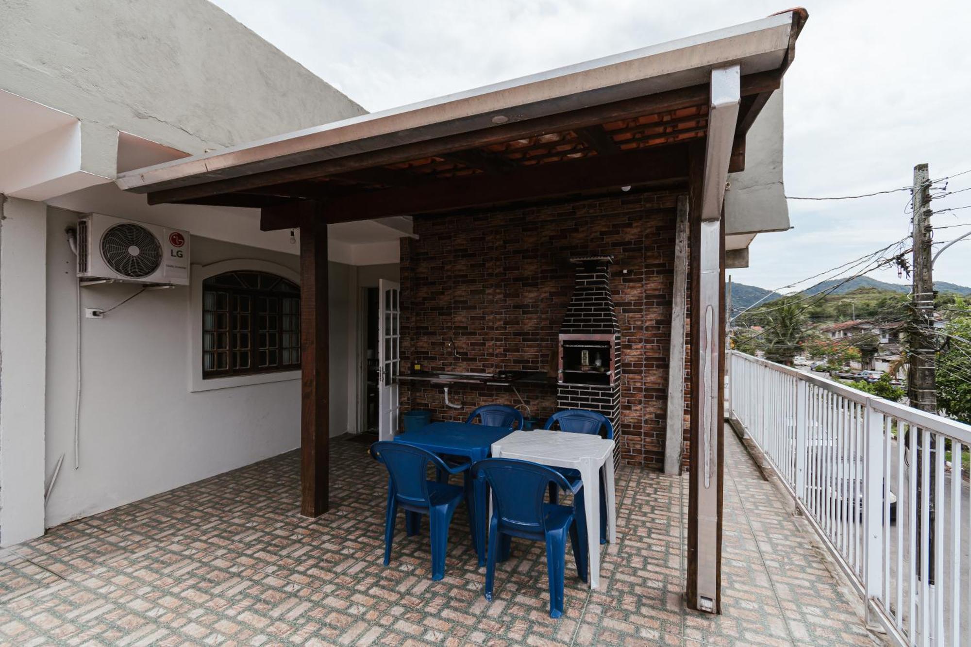Otimo Sobrado Prox Da Praia Grande Com Ar Condicionado 乌巴图巴 外观 照片